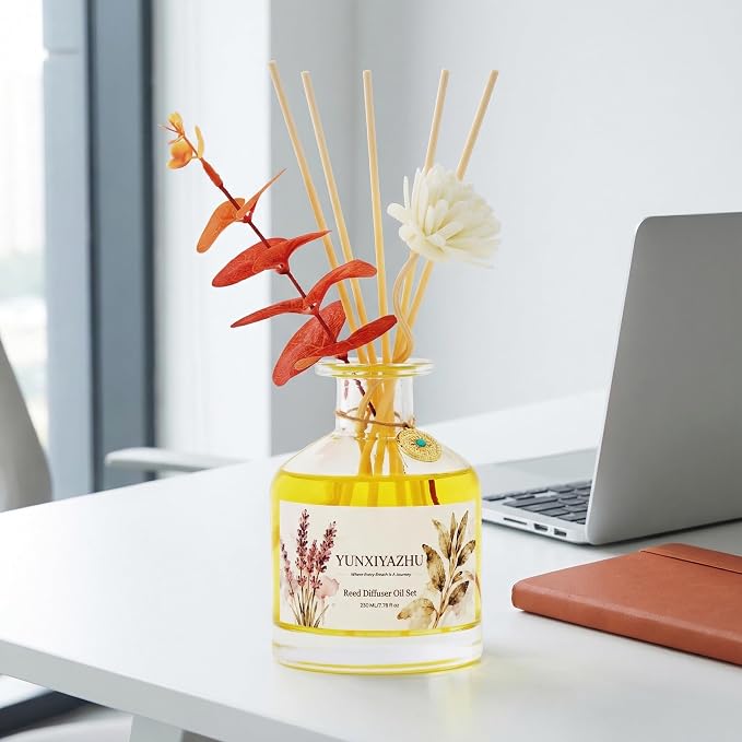 Reed Diffuser, Gardenia,7.78 fl oz, Oil-Based Home Diffuser with Long-Lasting Luxury Fragrance, Elegant Decorative Glass Bottle & Aroma Sticks,Perfect for Living Rooms, Bedrooms,Bathrooms
