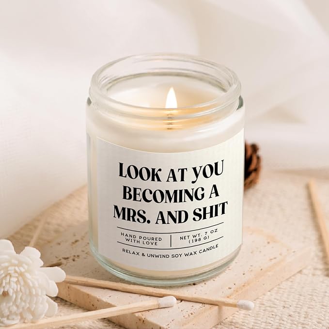 Niyewsor Funny Bride Gifts, Bridal Shower&Bachelorette Gifts for Bride, Handmade Lavender Scented Candle, Brides to Be, Engagement, Wedding Gift, 7oz, Soy Wax
