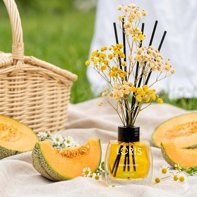 Loris Melon Reed Diffuser Set with Dried Flowers | Reed Diffusers for Home with Sticks | Bathroom Diffuser & Room Scent | Long-Lasting Home Fragrance | 120 mL / 4.06 fl oz