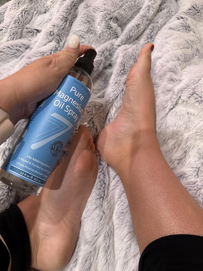 Seven Minerals Pure Magnesium Oil Spray, Big 12oz, USP Grade, Extra Strength, for Sleep, Feet, Muscle Pain, Cramps, Restless Legs - Mined in The USA. About 33,000mg of Mg | USP-grade magnesium chloride, Extra Strength for restless legs, sore muscles & ...