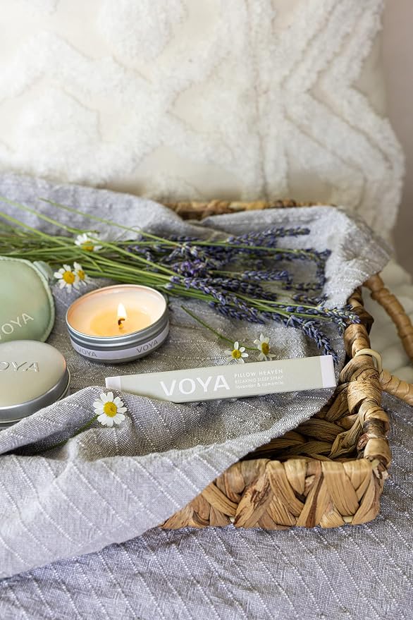 VOYA Lavender, Rose & Camomile Mini Scented Candle, 5cl