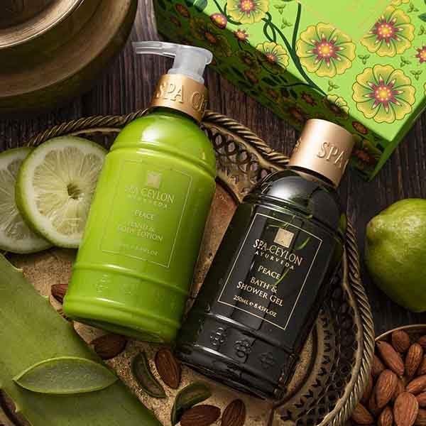 SPA CEYLON Peace Bath & Body Duo Set, Luxury Lavender & Lemongrass Body Wash & Lotion Set, Organic & Natural 250ml x 2