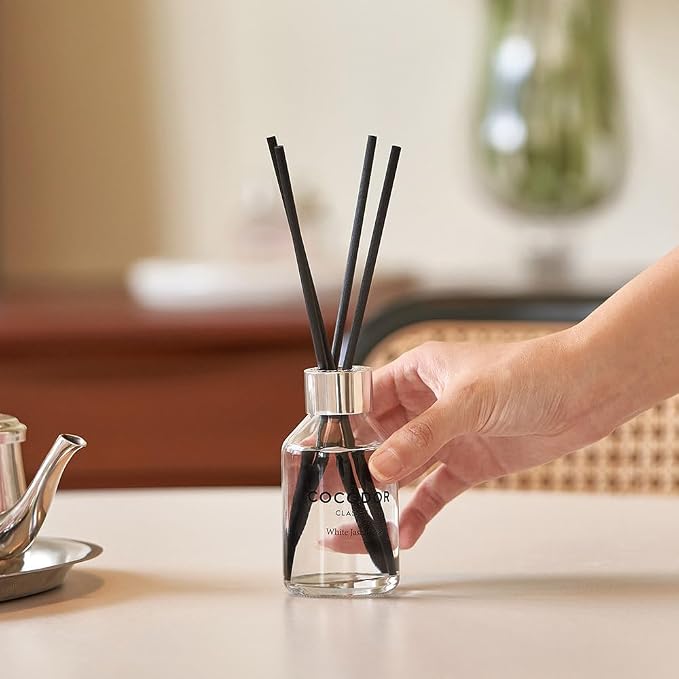 COCODOR Classic Reed Diffuser/Lemon Eucalyptus/3.4oz(100ml)/1 Pack/Fragrance Scent Essential Oil Stick Diffuser Set for Bedroom Bathroom Home Décor