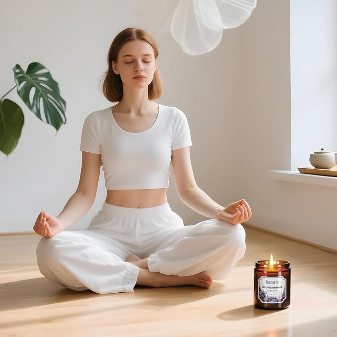 Violet Iris Sandalwood Candle, Elegant Floral Woody Aromatherapy in Amber Glass Jar, Natural Soy Wax for Home Decor, Relaxing Gift for Women, 7oz