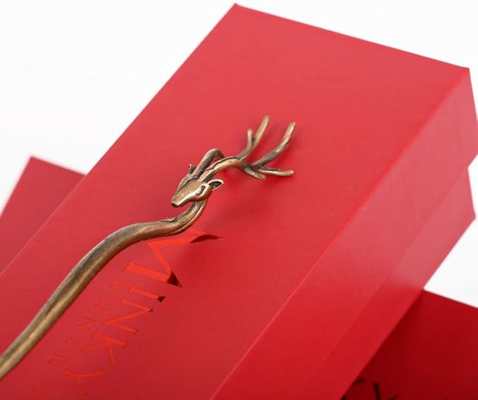 Deer Candle Snuffer Brass, Wick Flame Extinguisher, Accessory for Candle Lovers (Antique)