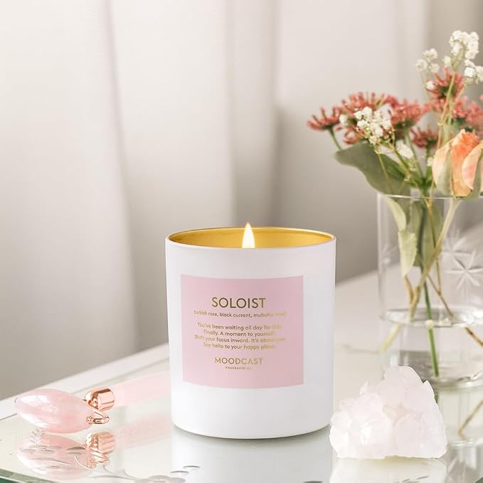 Moodcast Soloist Scented Candle - Aesthetic Candle for Home, Turkish Rose, Black Current & Wood, Clean Coco Wax Blend, Vegan, Paraben Free, 45-Hour Long Lasting Burn - 8oz