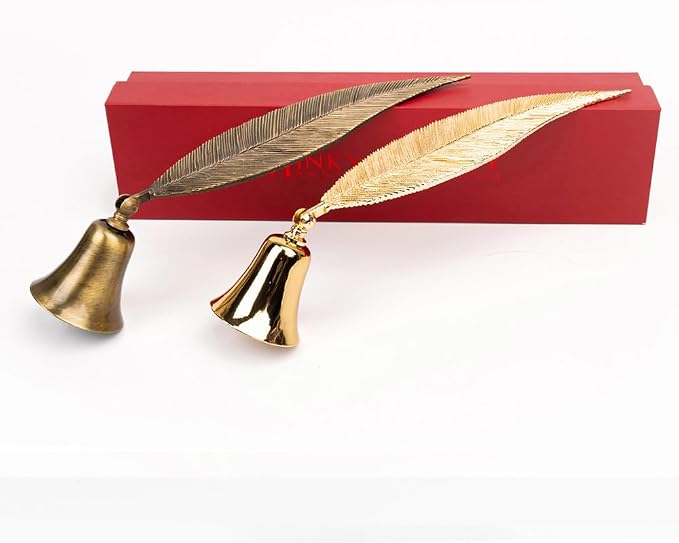 Bird Feather Candle Snuffer Brass, Big Leaf Wick Flame Extinguisher, Accessory for Candle Lovers (Gold)
