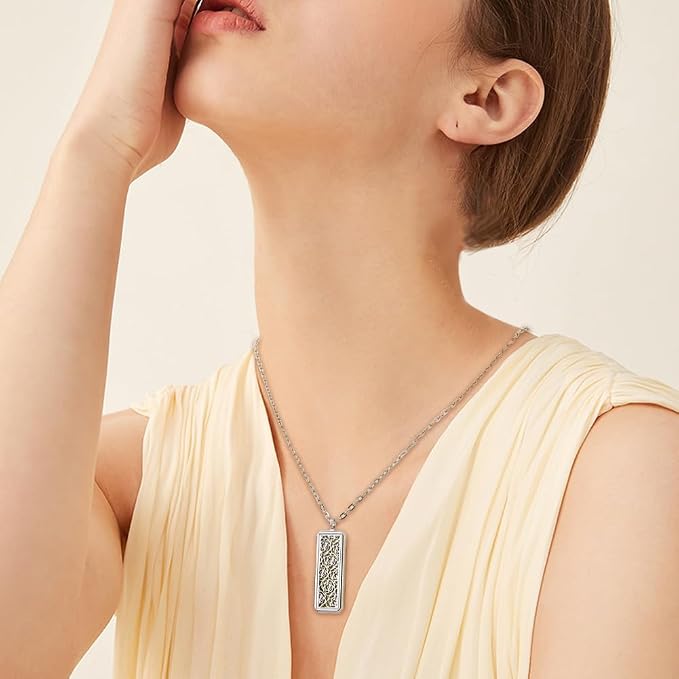 SUPERFINDINGS 2Styles Essential Oil Diffuser Necklace Keychain Stainless Steel Aromatherapy Rectangle Pendant with 20Pcs Perfume Pads Alloy Oil Diffuser Keychain for Christmas Birthday Gifts