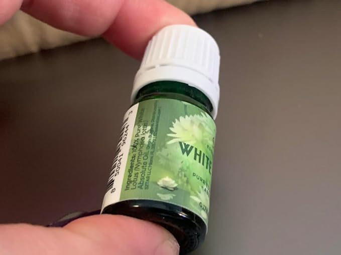White Lotus Essential Oil 100% Pure, Undiluted Oil - Extracted from Nymphaea Lotus - Delicate & Floral Scent with Musky Overtones - Therapeutic Grade & Vegan - 0.17oz (5ml)