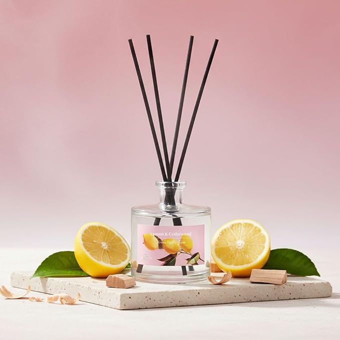 Reed Diffuser Set, Lemon& Cedarwood 3.52 oz (100ml) Scented Diffuser with Sticks Home Fragrance Reed Diffuser for Bathroom Shelf Decor, Ideal Gift for Woman