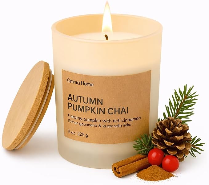 Scented Soy Wax Candle – Spiced Candles for Home Scented with Notes of Cinnamon, Pumpkin Cream & Soft Wood Notes – Seasonal Home Decor & Gift (Autumn Pumpkin CHAI, Beige, 8 oz)