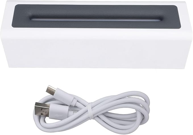 Essential Oil Diffuser, Timer Shutdown Aromatherapy Oil Diffuser USB Powered Flame Light 150ml Water Tank for Bedroom (White)