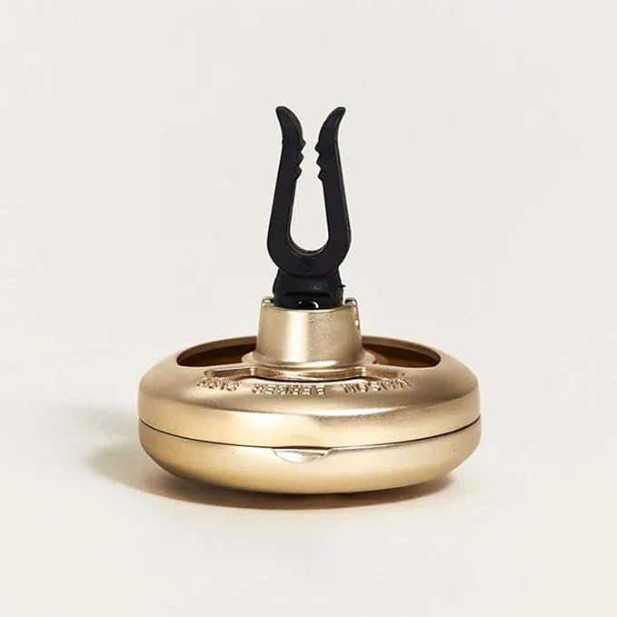 MAISON BERGER Car Diffuser Set, Lolita Lempicka Satin | Star Anise Violet Caramel Notes, Refillable Vent Clip, 4-Week Passive Diffusion