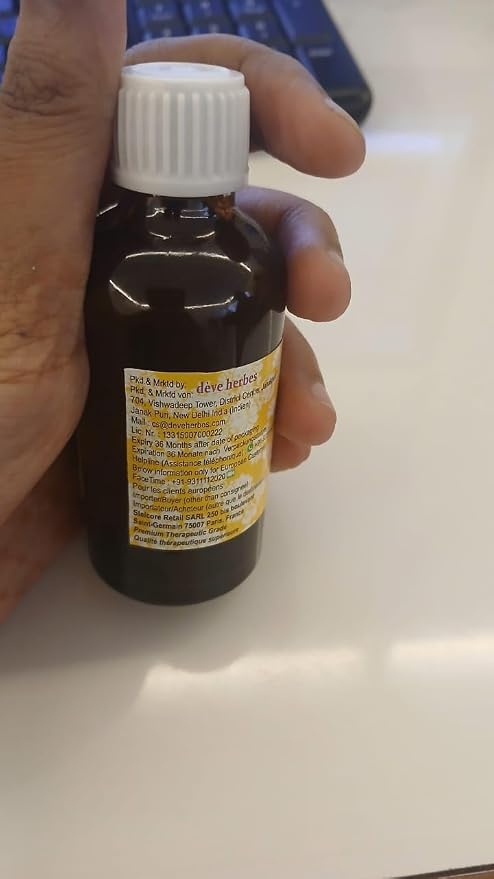 Deve Herbes Pure Guaiacwood Essential Oil (Bulnesia sarmientoi) Steam Distilled 30ml (1 oz)