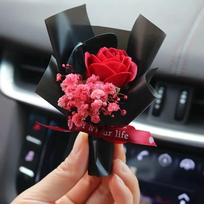Mini Dried Flowers + Heart Car Vent Clips-Decorative Air Outlet Bouquets with Floral Scent,Fragrance Diffusers for Vehicle Interior Decor,Automotive Air Freshener Decorations (Red, Random fragrance)