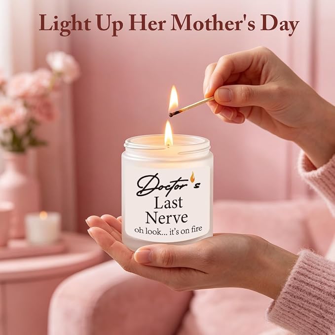 Doctor Gifts for Women Thank You Appreciation Doctor Day Birthday Retirement Gift for Physician Medical Woman Friends Family Sisters Novelty Lavender Scented Soy Candle Gift