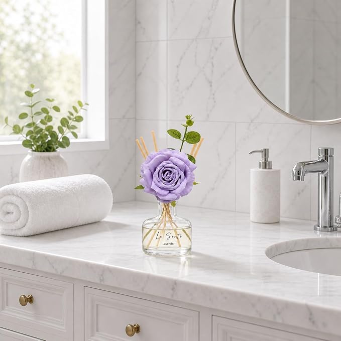 Lavender Reed Diffuser Set 8.5oz/250ml – Long Lasting Flameless Home Fragrance with Elegant Glass Bottle, Decorative Flower & Natural Reeds for Bathroom, Bedroom, Office