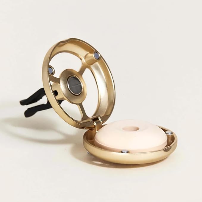 MAISON BERGER Car Diffuser Set, Lolita Lempicka Satin | Star Anise Violet Caramel Notes, Refillable Vent Clip, 4-Week Passive Diffusion