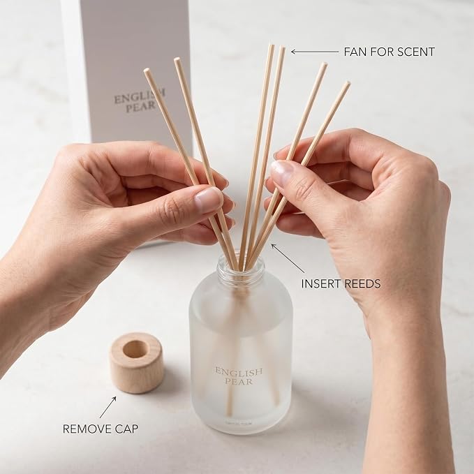 Reed Diffuser Set 6.7 oz Scented Oil Diffuser with 6 Fiber Sticks, Long Lasting Home Fragrance for Bathroom Shelf Decor, Living Room, Office Aromatherapy Gift 01 (English PEAR)