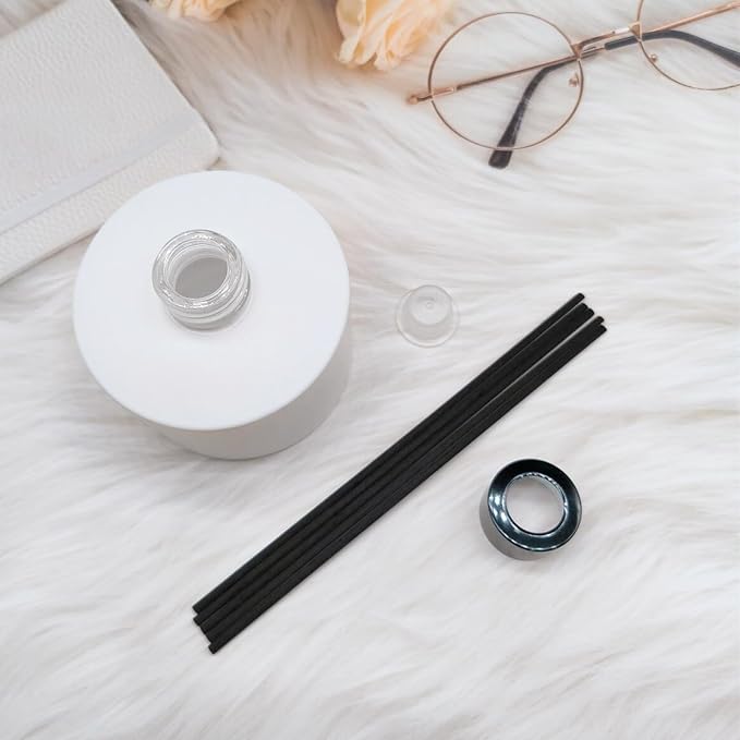 2PCS 200ml Reed Glass Diffuser Set，Essential Oil Container,6.7oz Refillable Empty Glass Bottles with Sticks,Diffuser Jars for Home Oil Fragrance Matte White (200ml Round)