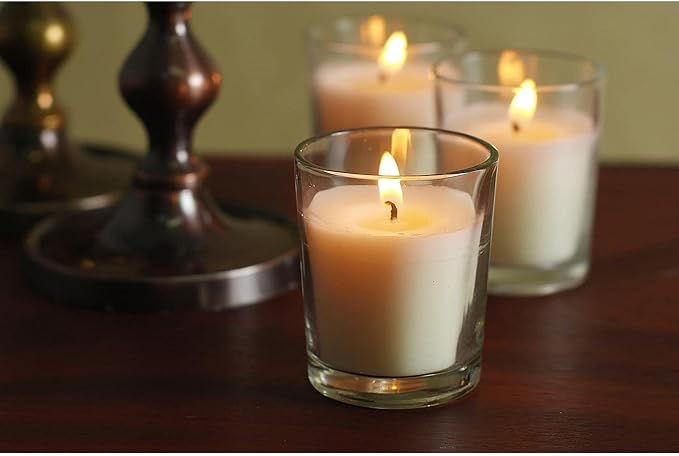 Hosley 20-Pack Ivory Unscented Votive Candles in Clear Glass Holders - Long Burn Time Hand Poured Wax for Weddings and Home Decor