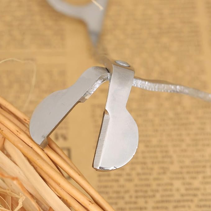 MUXSAM Candle Wick Trimmer, Candle Wick Cutter, Candle Scissors Cutter, 1-Pack Stainless Steel Wick Clipper Scissor Candle Tool for Trim Wick to Burn, Reduces Soot (Silver)