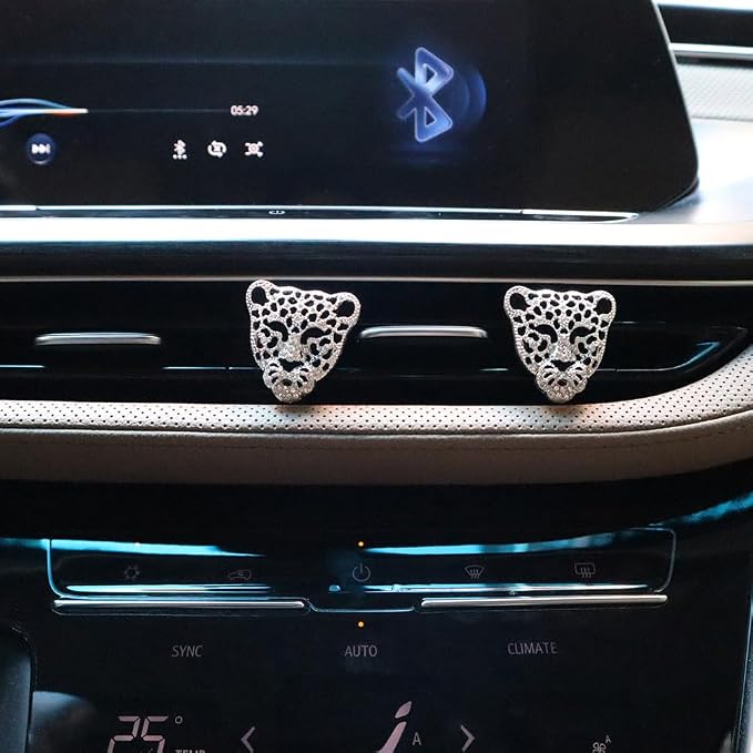ORIESSE Leopard Car Accessories,2pcs Silver Leopard Head Car Air Freshener Vent Clip for Women Teens,Refillable Essential Oils Perfumes Diffuser