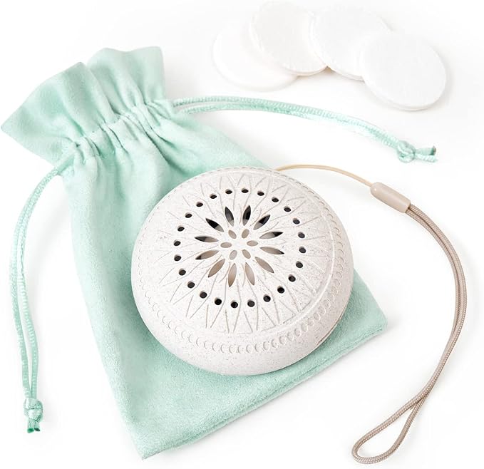 Mini Diffuser Desk Diffuser for Office Mini Essential Oil Diffuser Waterless with 5Pcs Refill Pads Circle Cotton Pad