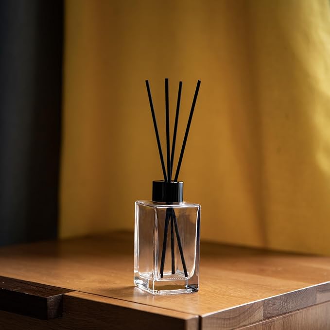 4PCS Empty Glass Fragrance Reed Diffuser Bottles, Refillable Diffuser Bottles with 20pcs Reeds Sticks & Black Caps & Funnel, Diffuser Jars for Home Oil Fragrance Decoration (100ML)