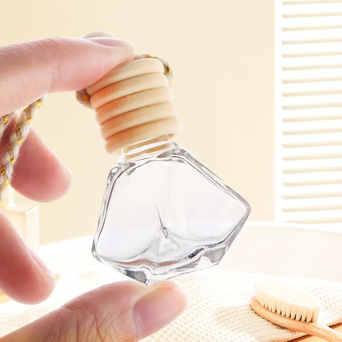 100 Pcs 8ml Hanging Car Air Freshener,Empty Clear Glass Essential Oil Diffuser Perfume Aromatherapy Pendant Bottle Vials Ornament Decor With Wooden Caps & Hanging String-Diamond Shape