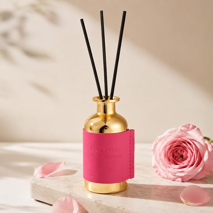 Reed Diffuser Set - Rose Petals, 2.7 fl oz (80 ml) Scented Oil Diffuser with Reed Sticks, Long Lasting Floral Home Fragrance for Bathroom Shelf Decor, Aromatherapy Gift for Women