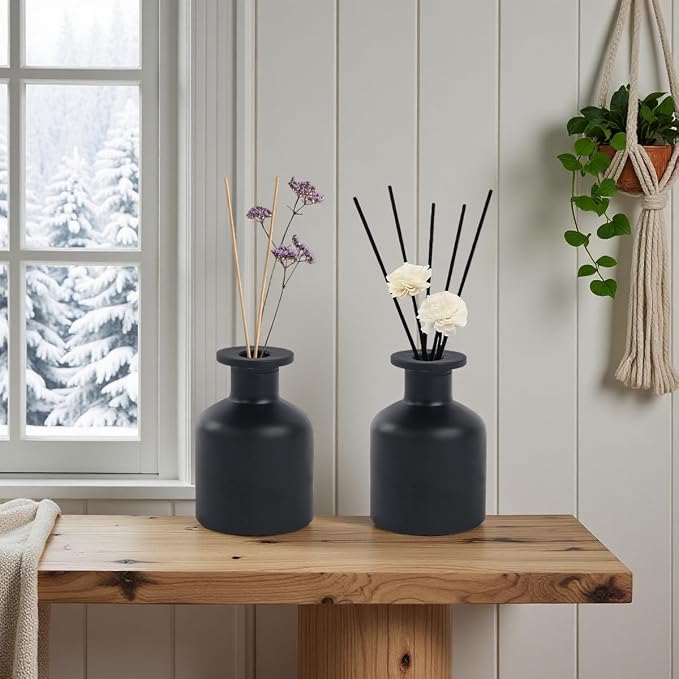 1Pcs 150ml/5OZ Fragrance Diffuser Bottles Empty Glass Gradient Color Diffusers Vase Fragrances Scent Bottles Essential Oils Fragrances Jar Reed Diffuser for Room Air Fresh Home Decorative(Black)