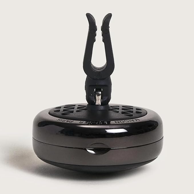 MAISON BERGER Car Diffuser Set, Velvet of Orient | Warm Vanilla Amber Notes, Refillable Vent Clip with Ceramic Refill, Passive 4-Week Diffusion, Made in France