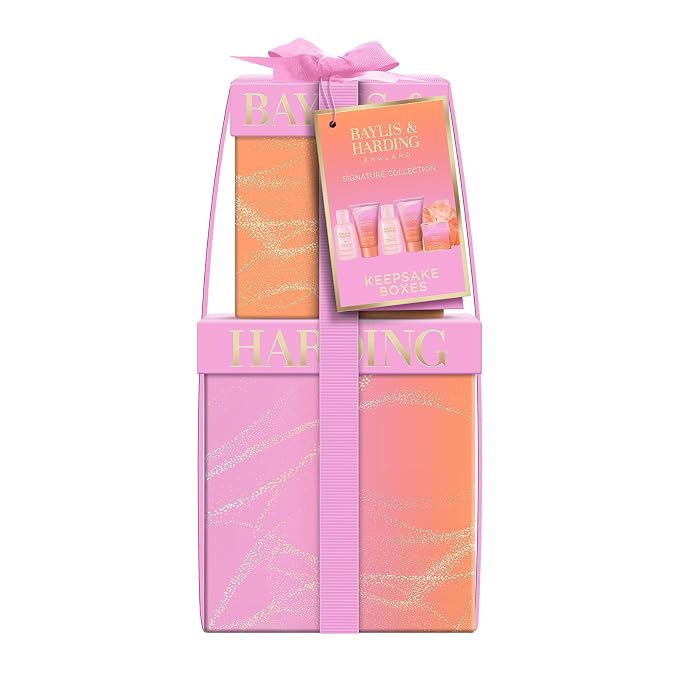 Baylis & Harding Jojoba, Vanilla & Almond Oil Luxury Pamper Present Gift Set For Women - Vegan Friendly