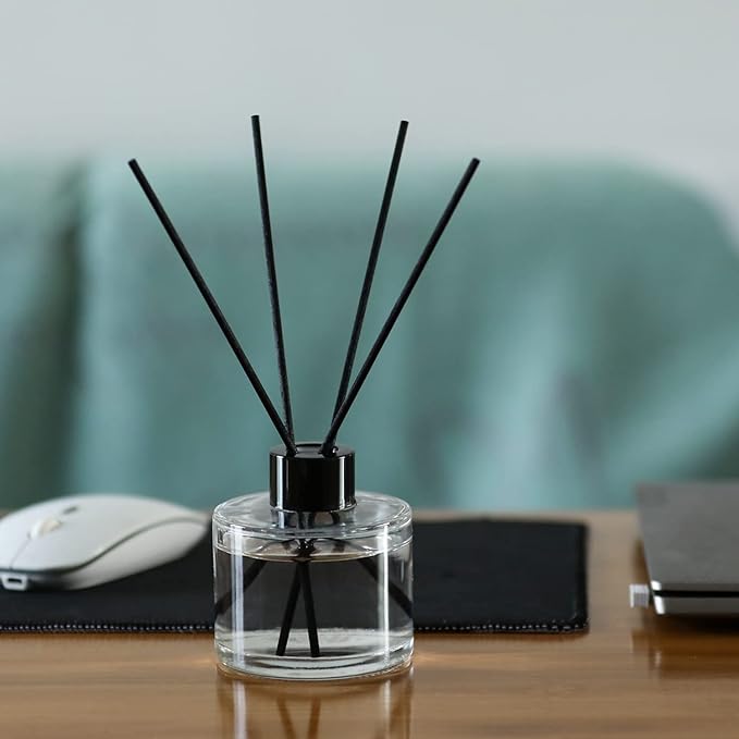 4PCS Fragrance Glass Diffuser Bottles, Refillable Diffuser Bottles with 20pcs Reeds Sticks & Black Caps & Funnel, Diffuser Jars for Home Oil Fragrance Decoration Girl Women Gift (150ML)