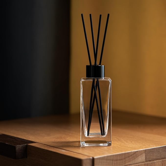 4PCS Empty Glass Fragrance Reed Diffuser Bottles, Refillable Diffuser Bottles with 20pcs Reeds Sticks & Black Caps & Funnel, Diffuser Jars for Home Oil Fragrance Decoration (200ML)
