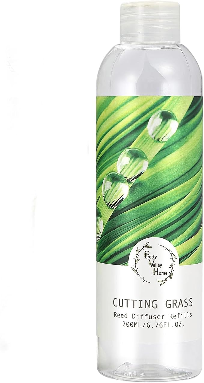 Reed Diffuser Refill (Cutting Grass)