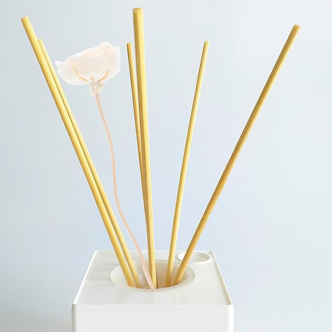 2pcs Natural Flower Rattan Essential Oil Diffuser Set with Preserved Rose and Grass Flowers Home Fragrance Aromatherapy Reed Diffuser for Living Room Office