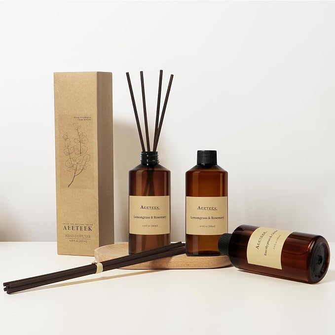 Reed Diffuser, Teakwood & Tobacco Essential Oil Diffuser with Diffuser Sticks, 6.8 oz (200ml) Musk Scented Oil, Handmade Home Air Freshener, Long-Lasting Room Scent for Office, Bathroom