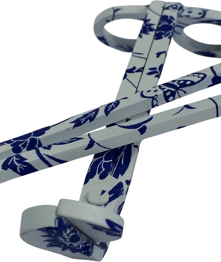 Wick Trimmer with Ornate Blue and White Nature Pattern by Wickman