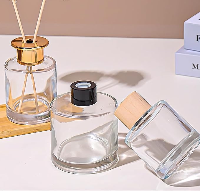 ericotry 2PCS Empty Clear Glass Essential Oils Diffuser Bottles with Black Caps Fragrance Accessories Use for DIY Replacement Reed Diffuser Sticks Sets Home Fragrance & Decoration (50ml/1.7oz)