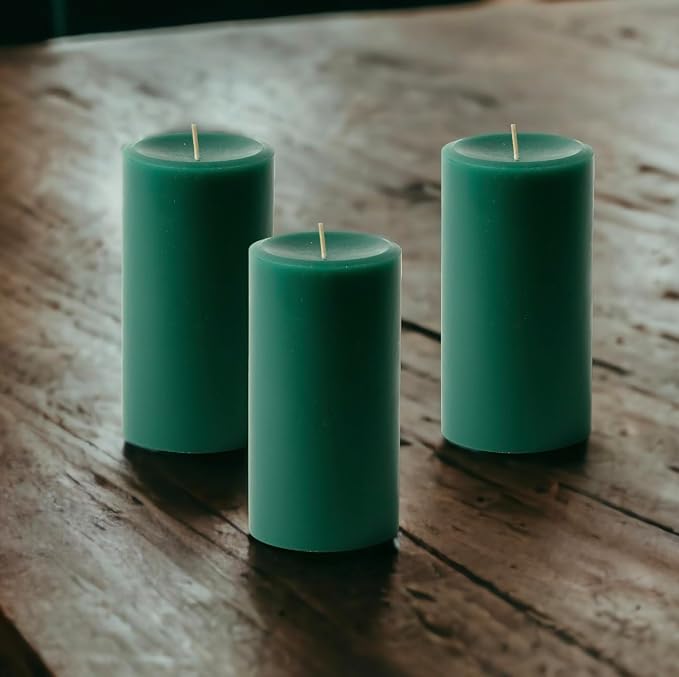 Mister Candle Dripless Unscented Pillar Candles, Set of 3 Hand Poured Hunter Green Pillar Candles, Solid Color Non-Scented Candles for Home Decor, Premium Wax, 80 Hr Burn Time, 3x6 Inch