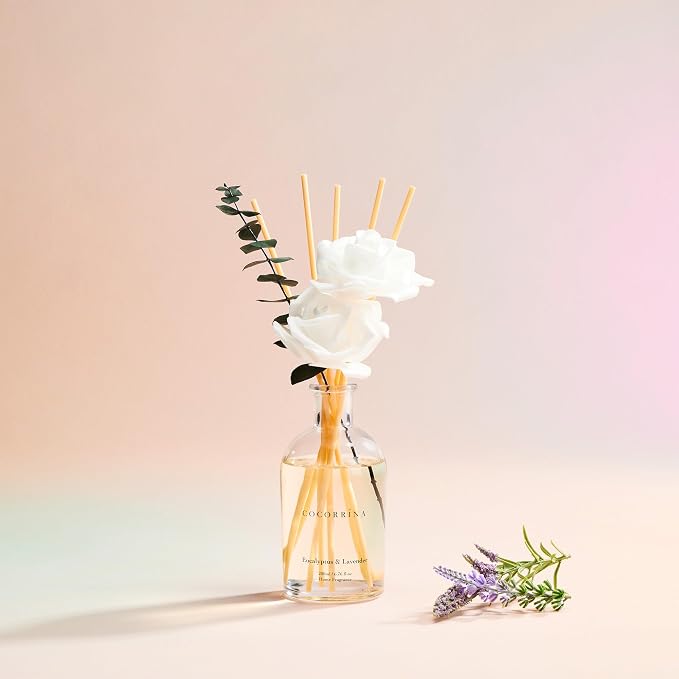 COCORRÍNA Reed Diffuser - Eucalyptus Lavender Scent, 6.76 fl oz Essential Oil with 8 Reed Sticks - Home Fragrance for Bedroom Bathroom Shelf Décor