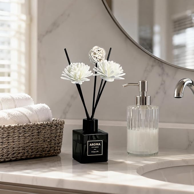 Reed Diffuser Set of 3,Lavender Scented Oil Diffuser with 15 Sticks,(50ml) x 3 Home Fragrance Reed Diffuser for Home Living Room Bedroom Bathroom Air Freshener