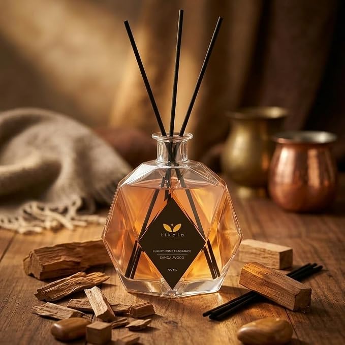 Luxury Reed Diffuser with Sandalwood Scent – Crystal Glass Bottle – Home Fragrance for Living Room, Bathroom & Office – 23.67 fl oz (700 ml)