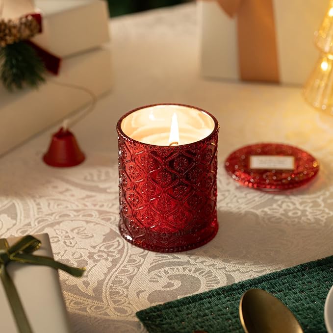 LA JOLIE MUSE Ruby Berry Bliss Scented Candle – Mandarin, Cranberry & Plum | 6 oz Festive Fall Candle | 40 Hours Clean Burn|Vibrant Scent| Gift for Hosts|Fall Tablescapes