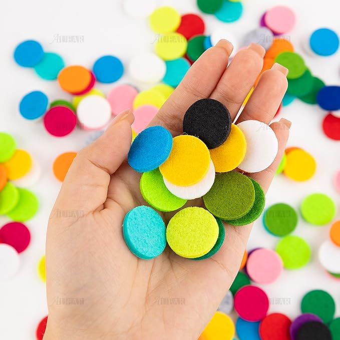 AUEAR, 200 Pack Replacement Felt Pads for Essential Oil Diffuser Locket Pendant Necklace Multicolor