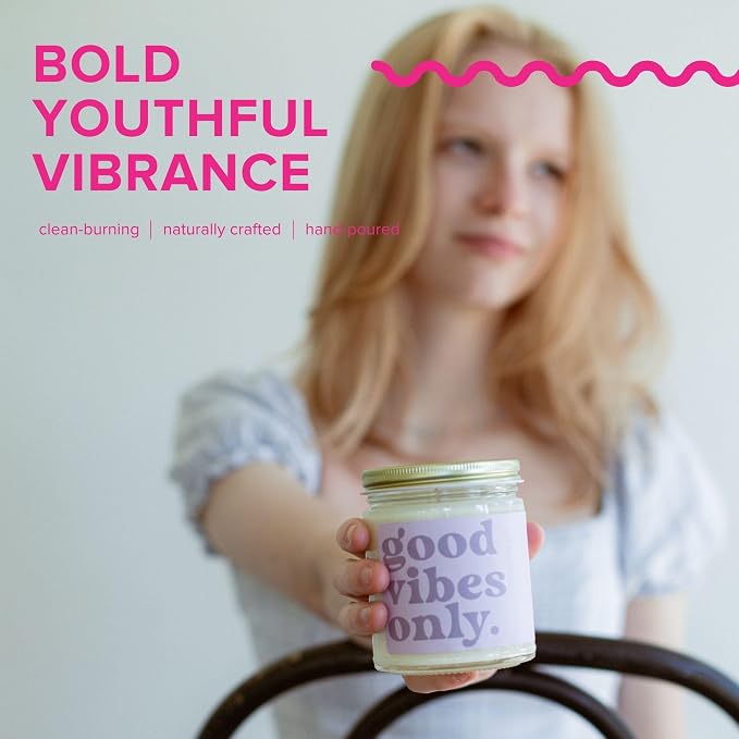 Austy Lou ‘Good Vibes Only’ Soy Candle – 9oz – Grapefruit Champagne Ginger Scent – Clean Burn, Handcrafted, Vegan, Fun Gift Idea