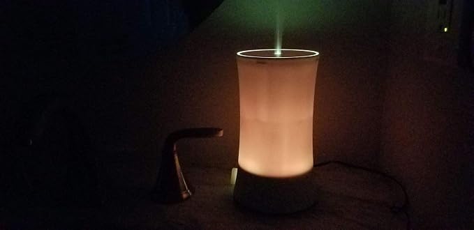 EcoGecko Clean Lines, Modern Design, Long Running, White Essential and Aroma Oil Diffuser, Room and Air Freshener, Bathroom and Kitchen Decor