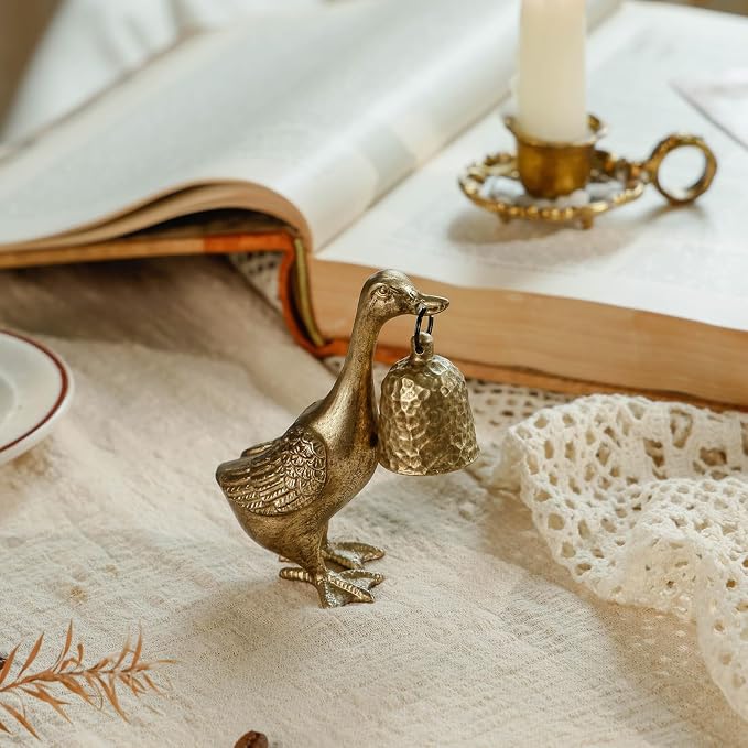 NIKKY HOME Gold Candle Snuffer, Vintage Duck Decor Candle Extinguisher, Decorative Metal Wick Flame Snuffer Accessory